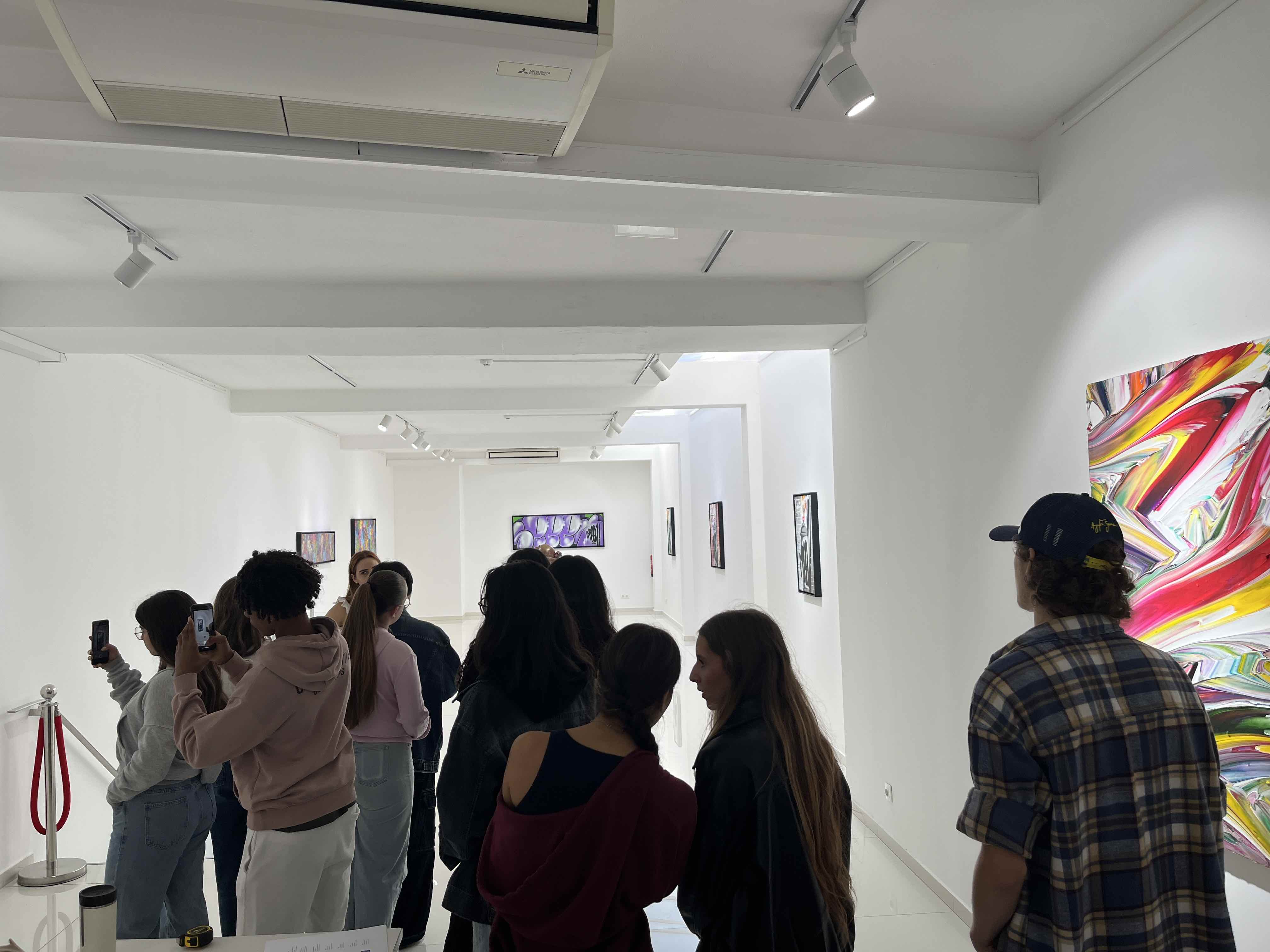 Curso de Artes Visuais em visitas de estudo pelo Porto
